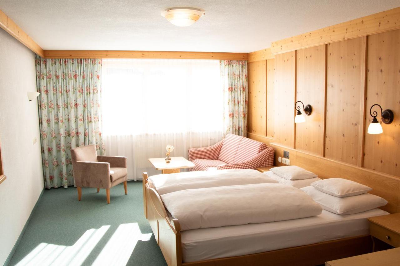 Hotel Walserberg Warth  Номер фото