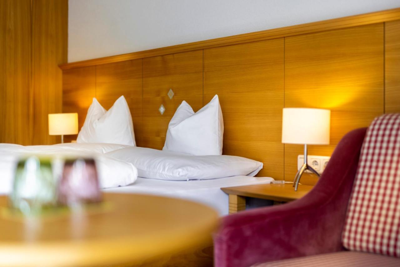 Hotel Walserberg Warth  Екстер'єр фото