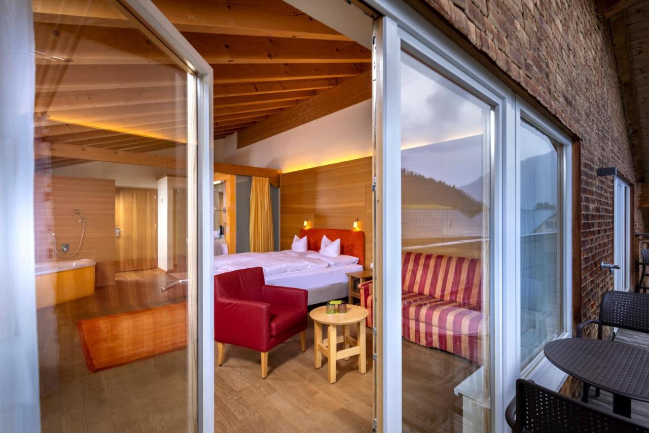 Hotel Walserberg Warth  Екстер'єр фото