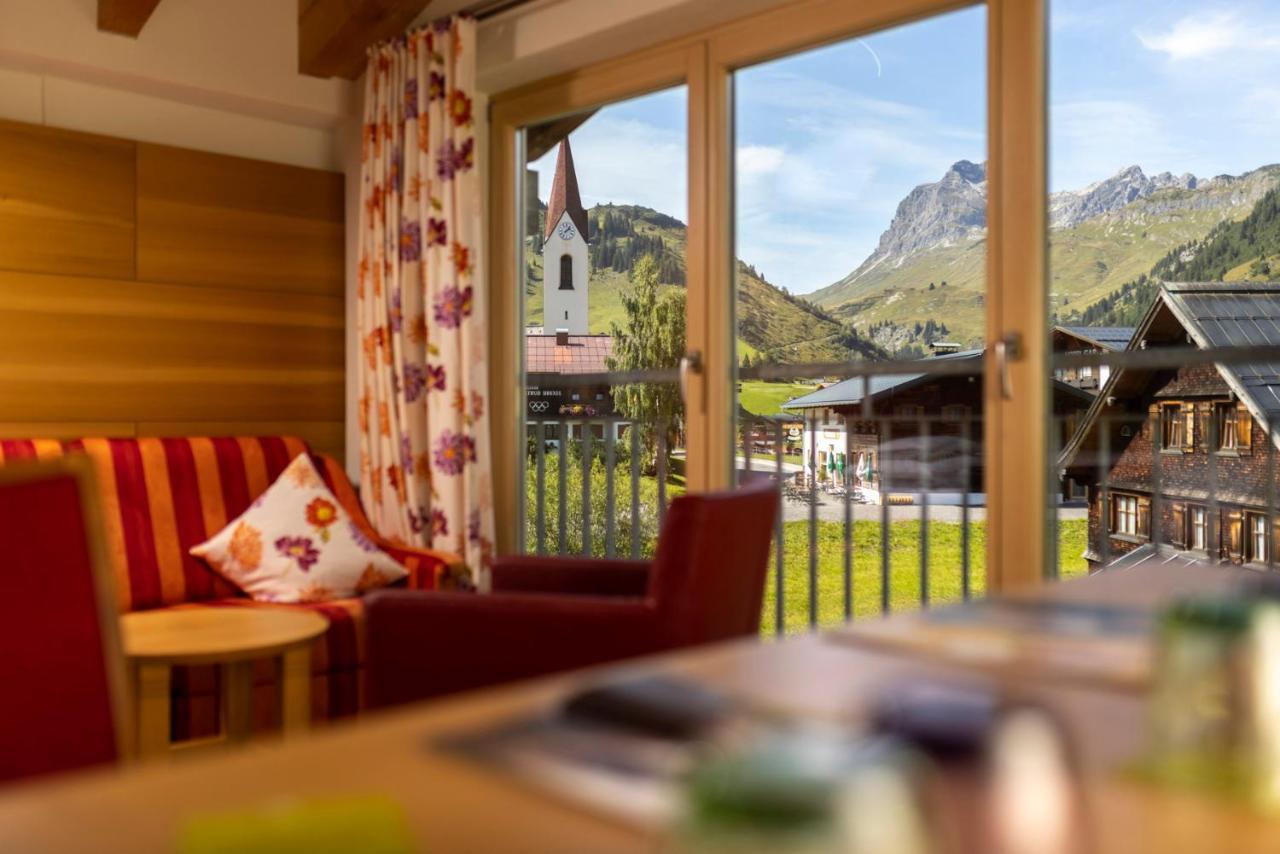 Hotel Walserberg Warth  Екстер'єр фото