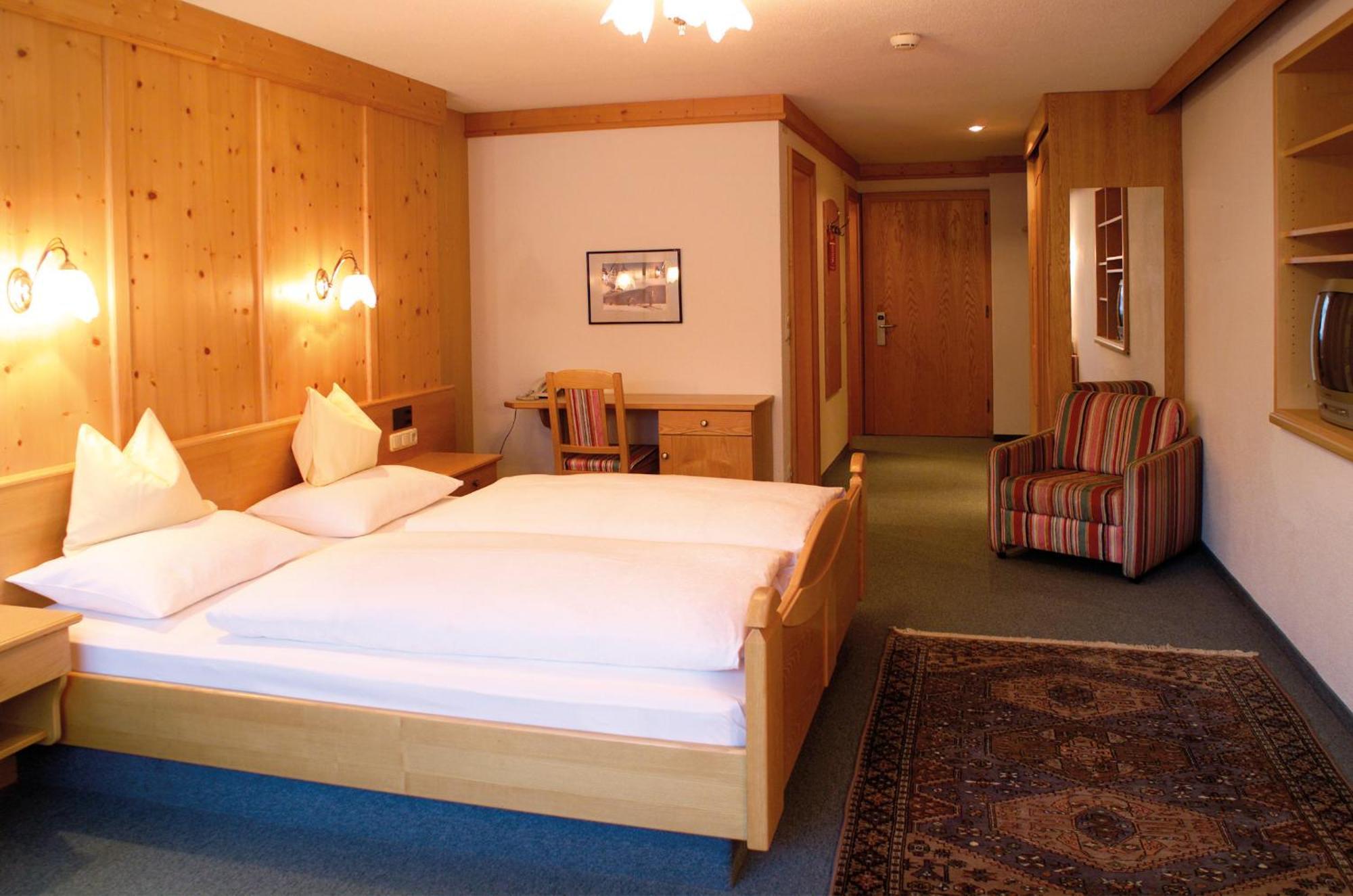 Hotel Walserberg Warth  Номер фото